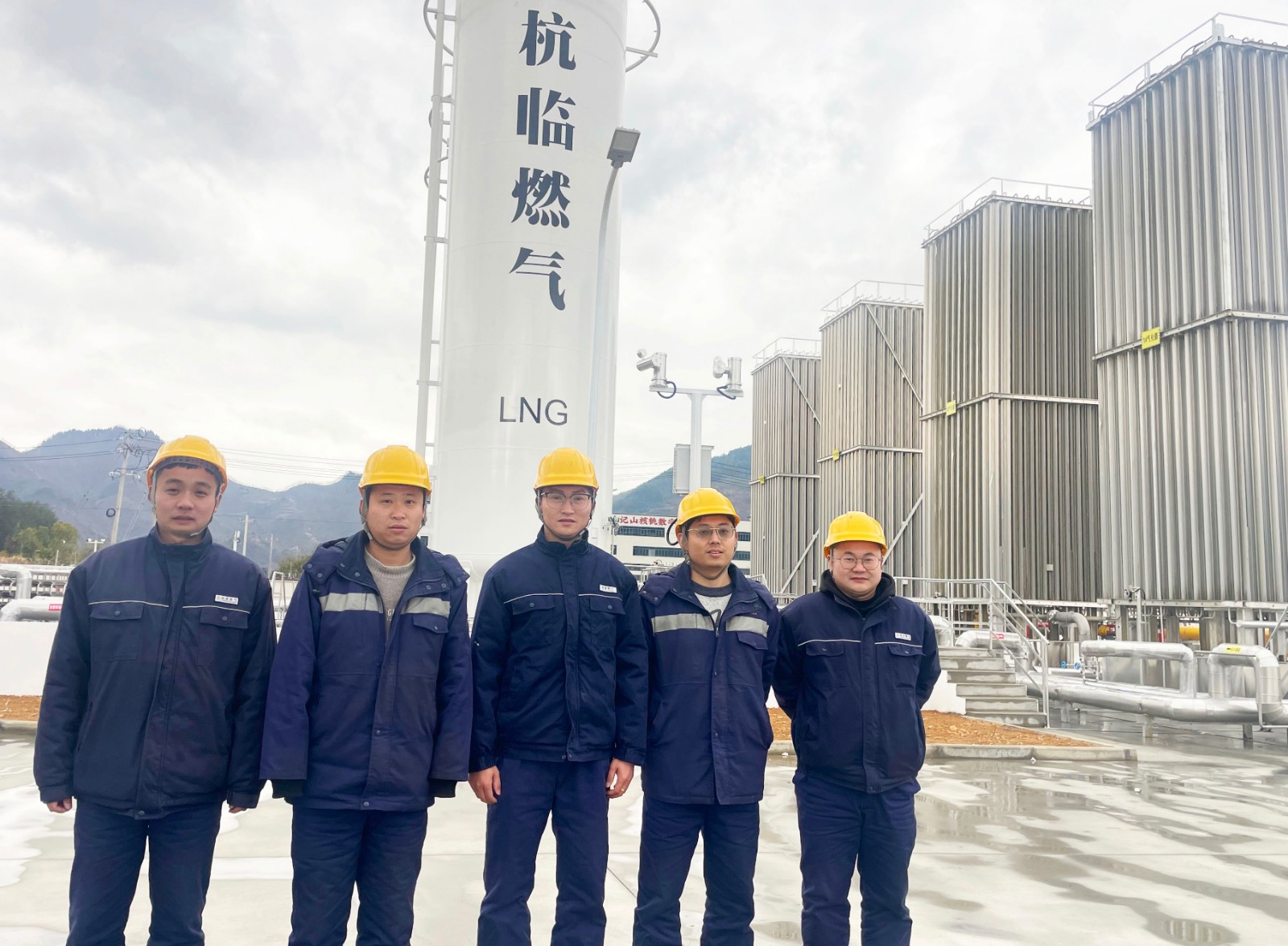 喜報(bào)！杭州臨安燃?xì)庥邢薰君垗徴緲s獲“2024年度杭州市建設(shè)工會(huì)系統(tǒng)“安康杯”競(jìng)賽優(yōu)勝班組”榮譽(yù)稱(chēng)號(hào)